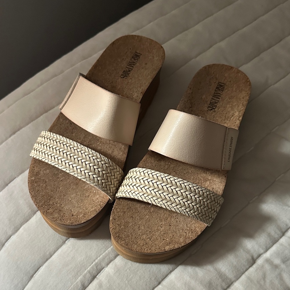 Dream Pairs Cream and Tan Woven Sandals